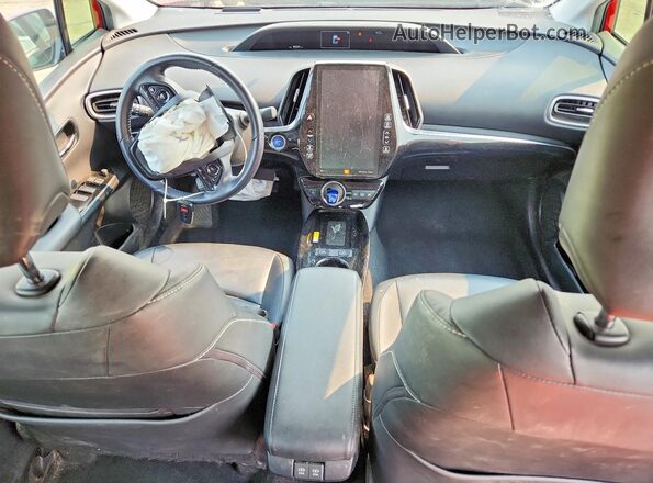 JTDKARFP0L3124061 2020 TOYOTA PRIUS Red Widok deski rozdzielczej