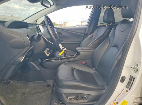 JTDKARFP2H3067112 2017 TOYOTA PRIUS White Սալոնի դիմացի տեսք