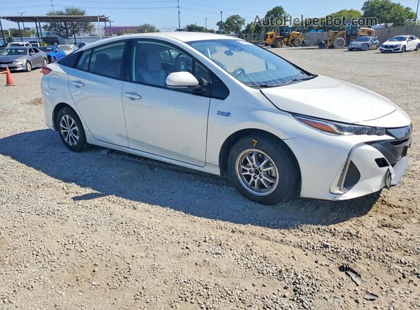 JTDKARFP2L3132792 2020 TOYOTA PRIUS White Передня права чверть