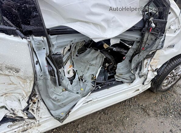 JTDKARFP3J3083776 2018 TOYOTA PRIUS White Rear view