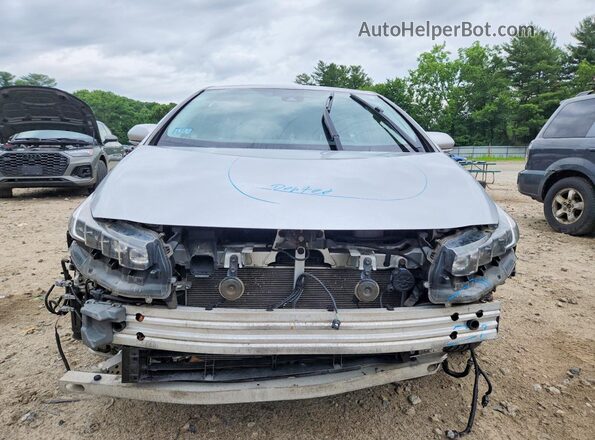 JTDKARFP3J3084149 2018 TOYOTA PRIUS Silver Front view