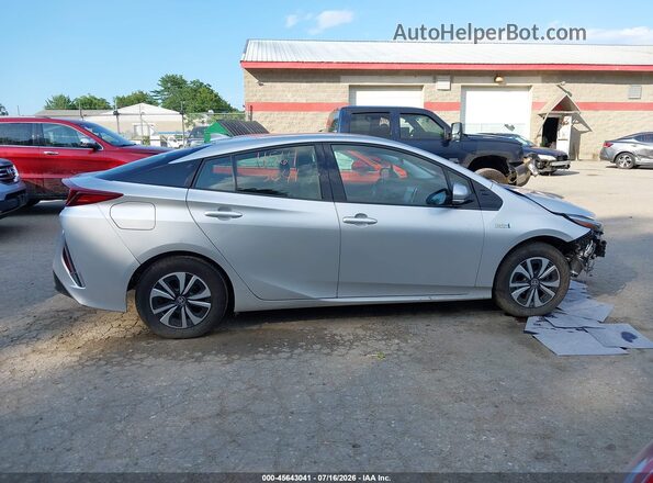 JTDKARFP3J3096379 2018 TOYOTA PRIUS PRIME Silver Vista interior trasera