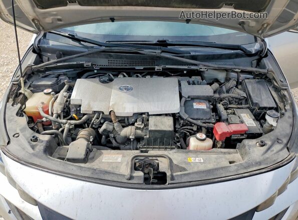 JTDKARFP3K3115160 2019 TOYOTA PRIUS Silver Widok wnętrza z tyłu