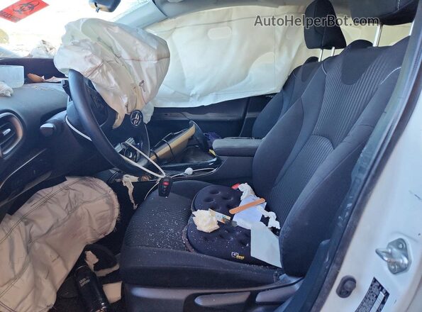 JTDKARFP3L3140836 2020 TOYOTA PRIUS White Vista interior delantera