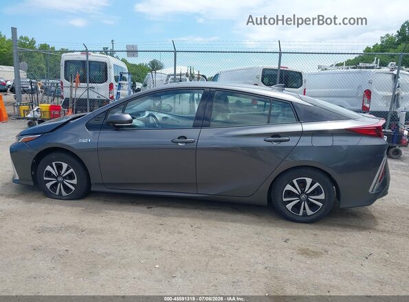 JTDKARFP4H3002102 2017 TOYOTA PRIUS PRIME Gray 