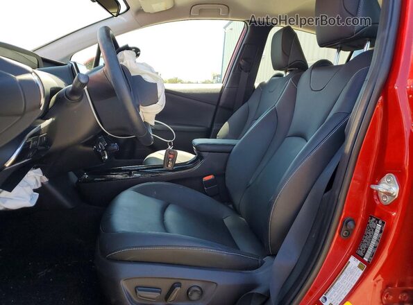 JTDKARFP4L3127979 2020 TOYOTA PRIUS Red Front interior view