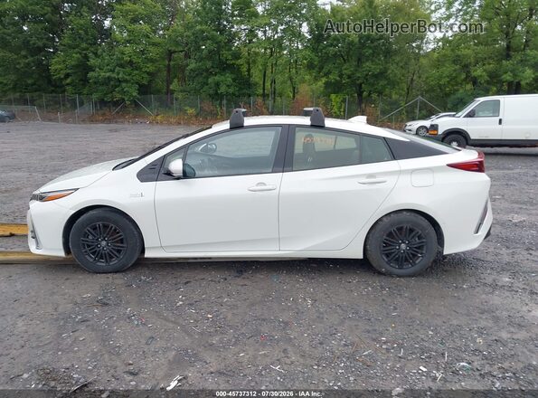 JTDKARFP5H3000973 2017 TOYOTA PRIUS PRIME White Սալոնի 360 աստիճան տեսք