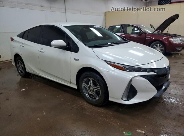 JTDKARFP6H3024019 2017 TOYOTA PRIUS White Przód prawy