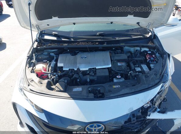 JTDKARFP6J3076708 2018 TOYOTA PRIUS PRIME Белый Вид сзади