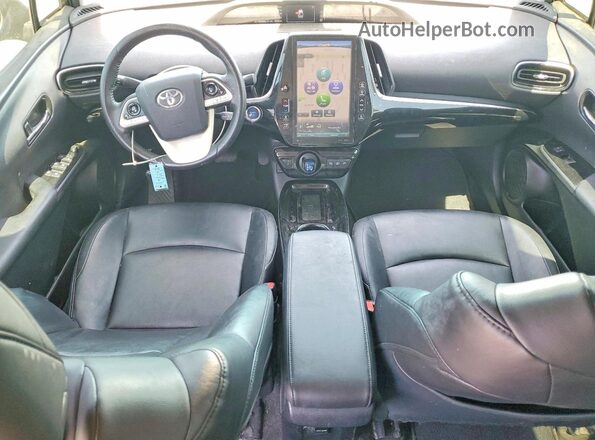 JTDKARFP7J3077351 2018 TOYOTA PRIUS Blue Dashboard view