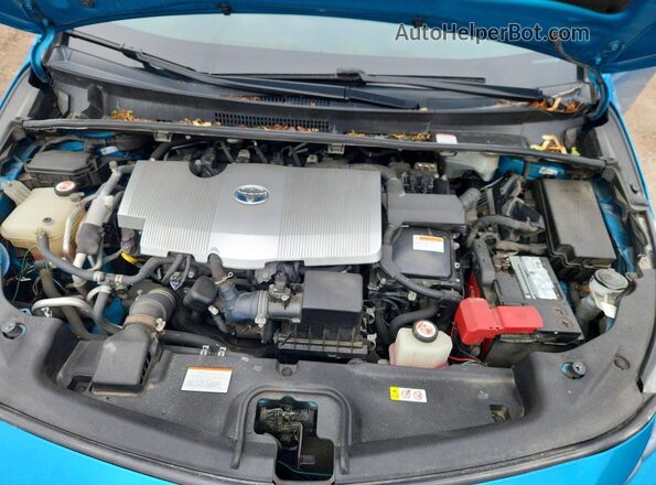 JTDKARFP7L3124283 2020 TOYOTA PRIUS Turquoise Rear interior view
