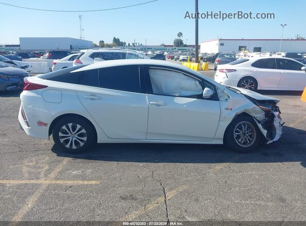 JTDKARFP7L3136384 2020 TOYOTA PRIUS PRIME Белый Вид задней части салона