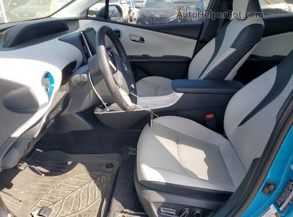 JTDKARFP8H3018853 2017 TOYOTA PRIUS Teal Սալոնի դիմացի տեսք