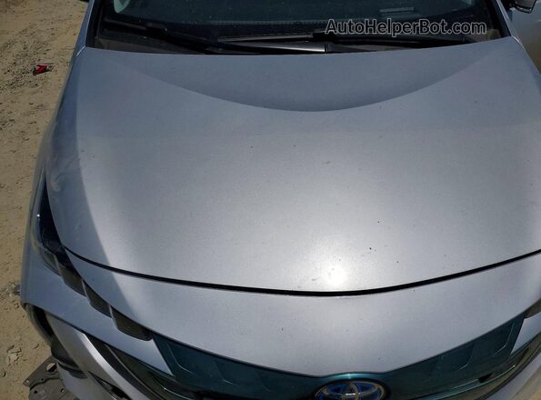 JTDKARFP8H3021168 2017 TOYOTA PRIUS Silver Սալոնի հետևի տեսք