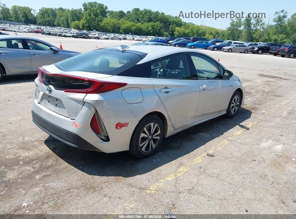JTDKARFP9J3090215 2018 TOYOTA PRIUS PRIME Silver Tył prawy
