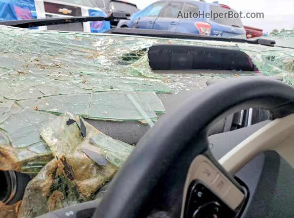 JTDKARFP9K3106852 2019 TOYOTA PRIUS Red Widok zestawu wskaźników