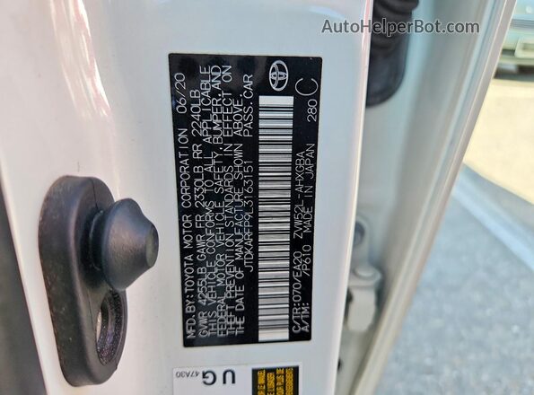 JTDKARFP9L3163151 2020 TOYOTA PRIUS White VIN კოდის სტიკერის ხედი