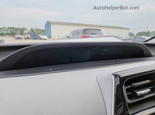 JTDKARFU2H3033872 2017 TOYOTA PRIUS Silver Vista del cuadro de instrumentos