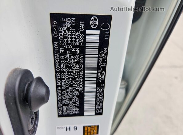 JTDKARFU4G3024461 2016 TOYOTA PRIUS White Vista del compartimento del motor