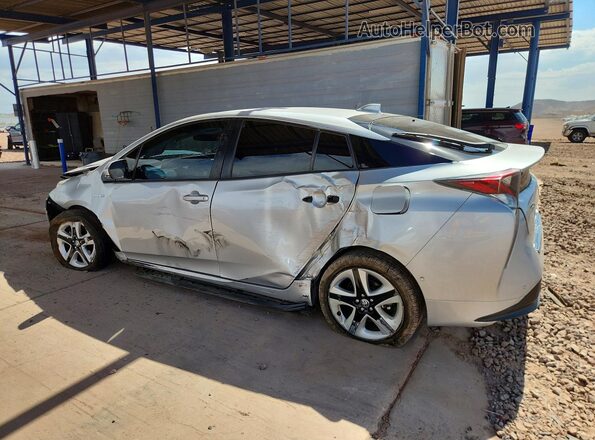 JTDKARFU5J3551271 2018 TOYOTA PRIUS Серебряный Задняя левая четверть