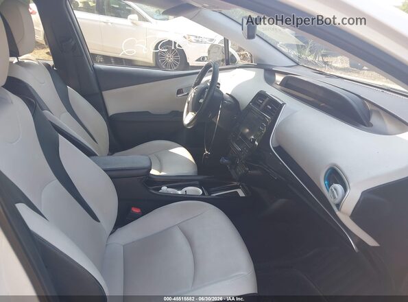 JTDKARFUXG3516430 2016 TOYOTA PRIUS White Սալոնի դիմացի տեսք