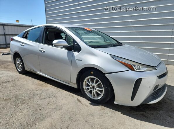 JTDKARFUXK3077447 2019 TOYOTA PRIUS Silver 