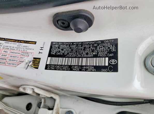 JTDKARFUXK3086889 2019 TOYOTA PRIUS Белый Вид наклейки с VIN-кодом