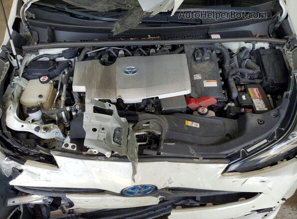 JTDKARFUXK3096404 2019 TOYOTA PRIUS White Вид задньої частини салону