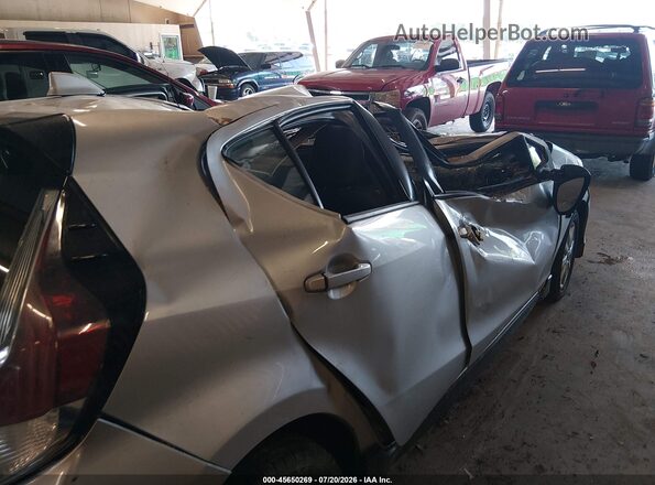JTDKDTB38H1593179 2017 TOYOTA PRIUS C Silver 