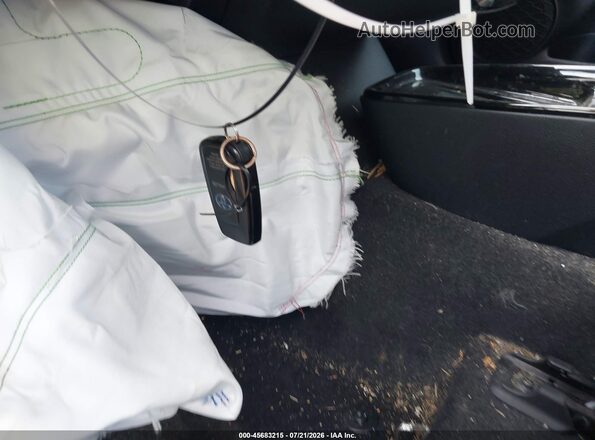 JTDL9MFU1M3025143 2021 TOYOTA PRIUS Silver Առջևի վահանակի տեսք