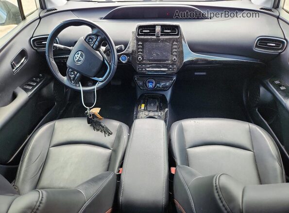 JTDL9MFU7M3027804 2021 TOYOTA PRIUS Серебряный Вид панели приборов