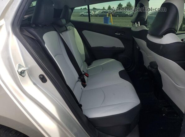 JTDL9RFU1L3014946 2020 TOYOTA PRIUS Серый Вид задних сидений