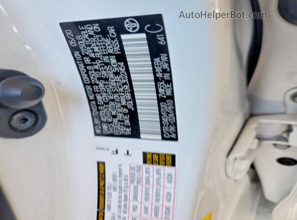 JTDL9RFU9L3022454 2020 TOYOTA PRIUS White Շարժիչի բաժամունքի տեսք