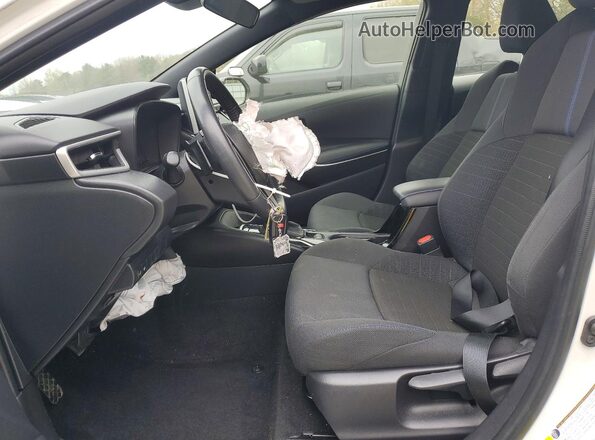 JTDP4MCE5MJ061314 2021 TOYOTA COROLLA White Front interior view