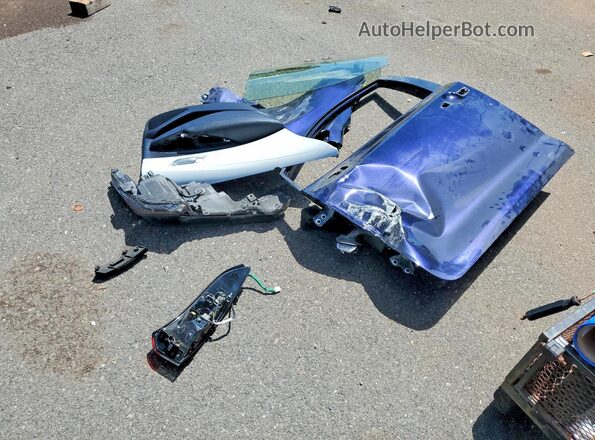 JTDP4RCE8LJ014595 2020 TOYOTA COROLLA Blue Widok komory silnika