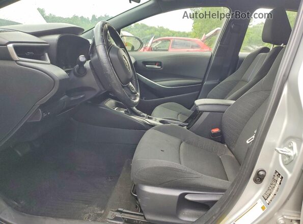 JTDS4RCE2LJ010374 2020 TOYOTA COROLLA Silver Front interior view