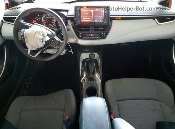 JTDS4RCE8LJ038177 2020 TOYOTA COROLLA Burgundy Widok deski rozdzielczej