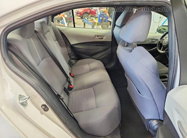 JTDS4RCEXLJ022675 2020 TOYOTA COROLLA White უკანა სალონის ხედი
