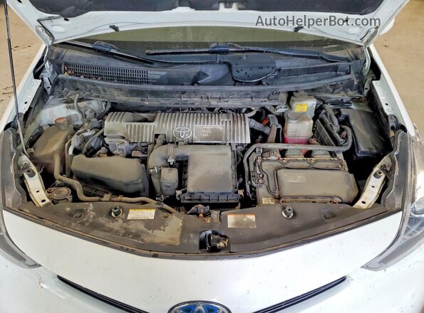 JTDZN3EU9GJ040894 2016 TOYOTA PRIUS White Սալոնի հետևի տեսք