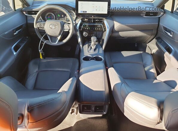 JTEAAAAH0RJ164508 2024 TOYOTA VENZA Blue Dashboard view