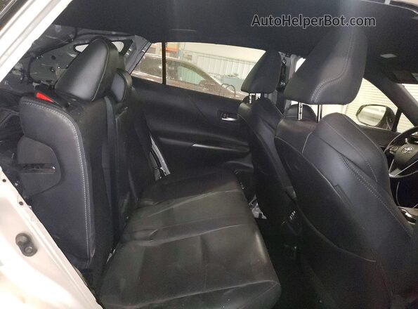 JTEAAAAH1MJ053880 2021 TOYOTA VENZA Silver Vista interior trasera