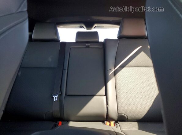 JTEAAAAH4NJ110140 2022 TOYOTA VENZA White Հետևի նստատեղերի տեսք