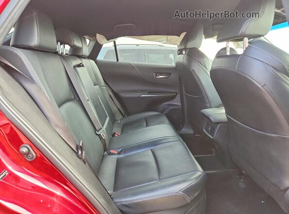 JTEAAAAH5MJ019179 2021 TOYOTA VENZA Red Widok tylnych siedzeń