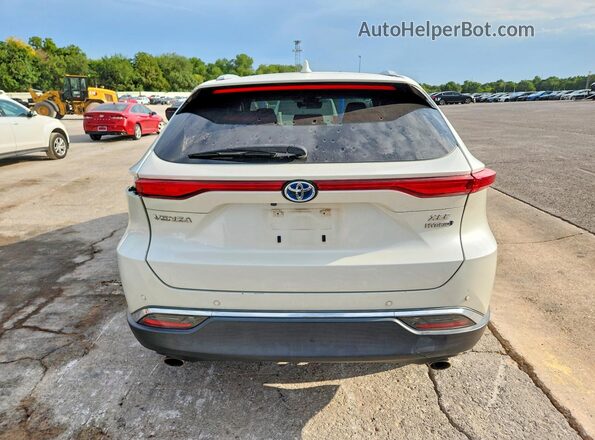 JTEAAAAH7MJ000956 2021 TOYOTA VENZA Белый Вид сзади