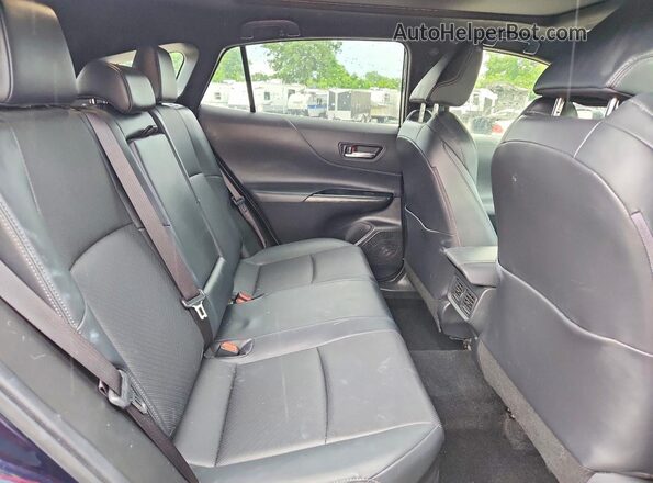 JTEAAAAH7MJ014677 2021 TOYOTA VENZA Blue Вид задніх сидінь
