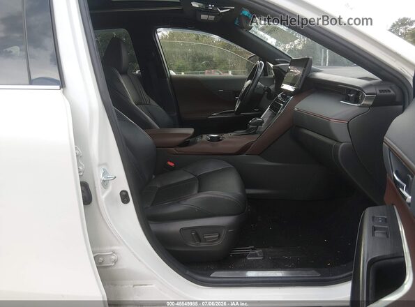 JTEAAAAH9MJ059605 2021 TOYOTA VENZA White Widok wnętrza z przodu