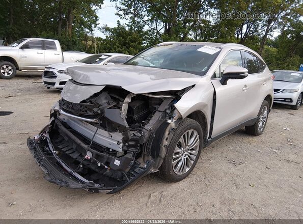 JTEAAAAH9PJ142973 2023 TOYOTA VENZA Beige Front view