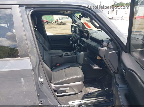 JTEABFAJ0RK003390 2024 TOYOTA LAND CRUISER Gray Widok wnętrza z przodu