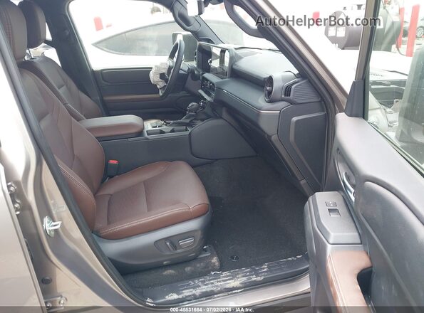 JTEABFAJ4T5024507 2026 TOYOTA LAND CRUISER Brown Вид салону спереду
