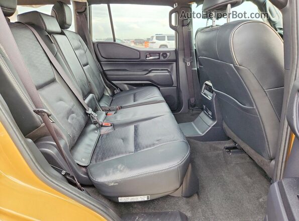 JTEABFAJ5RK009816 2024 TOYOTA LAND Tan Вид задніх сидінь